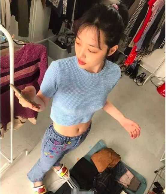 崔雪莉自杀身亡:对不起,我们好像是一步一步看着她走向死亡的