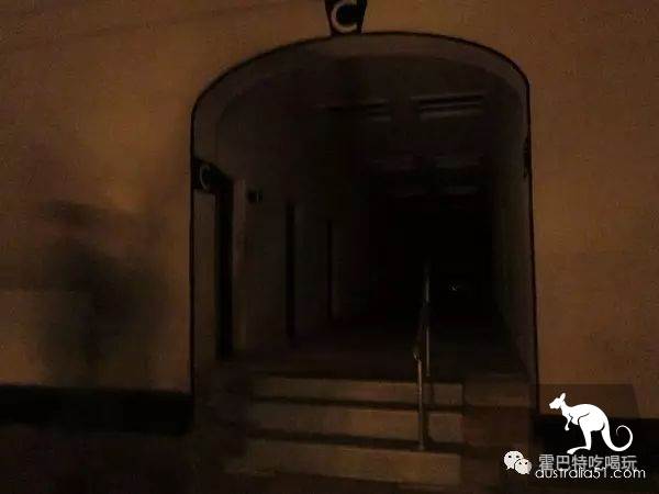 亚瑟港夜晚的探险之旅,勇敢者的旅行