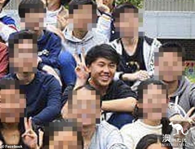 华生参加学校徒步疑中暑而死，家长诉校方