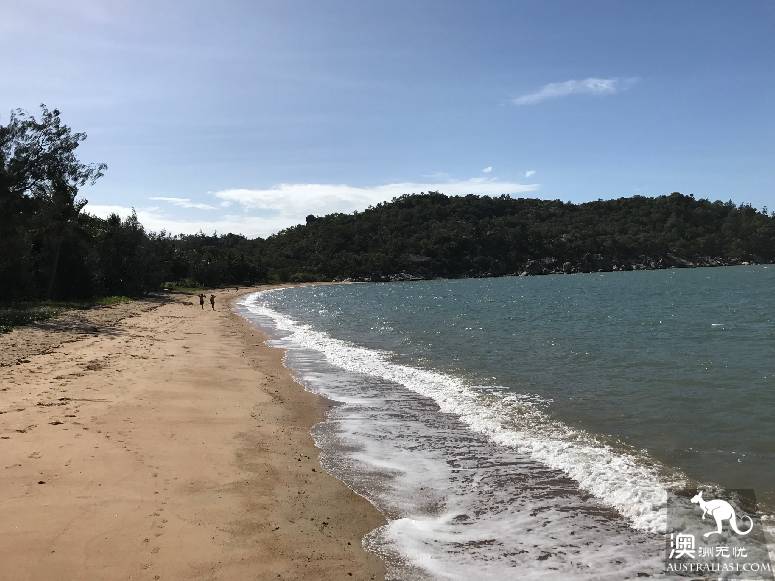 磁岛全攻略:南回归线以北,大堡礁海域的原生态岛屿
