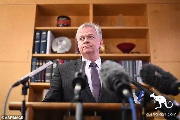 突发！贸易战升级？中国留学生出国恐更难：美国刚刚宣布拟立法，波及澳洲、加拿大、新西兰和英国