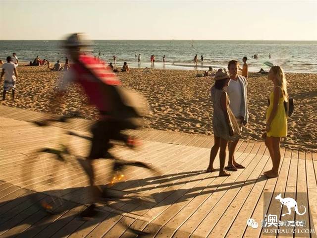 墨尔本圣基尔达(St Kilda)最强吃喝玩乐攻略