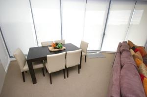 Castle Hill Self-Contained Modern Three-Bedroom Apartment (503 PEN)