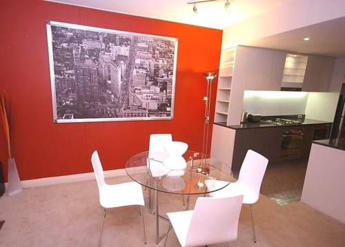 Pyrmont Self-Contained Modern Two-Bedroom Apartment D307