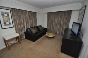 Sydney CBD Self-Contained One-Bedroom Apartment (625HG)