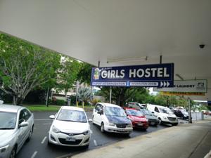 Cairns Girls Hostel