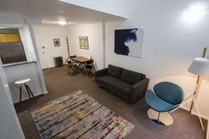 Darlinghurst Self-Contained Modern One-Bedroom Apartment (403 POP)