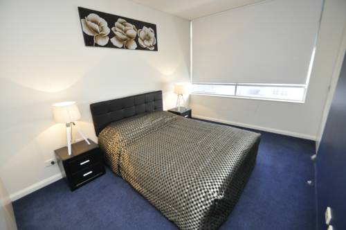Sydney CBD Fully Self Contained Modern 1 Bed Apartment (808SHY)