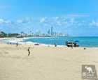 伯利角海滩（Burleigh Heads Beach）