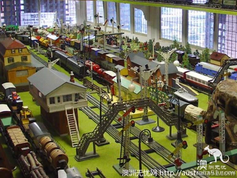 蓝山百年珍藏:玩具和铁路博物馆