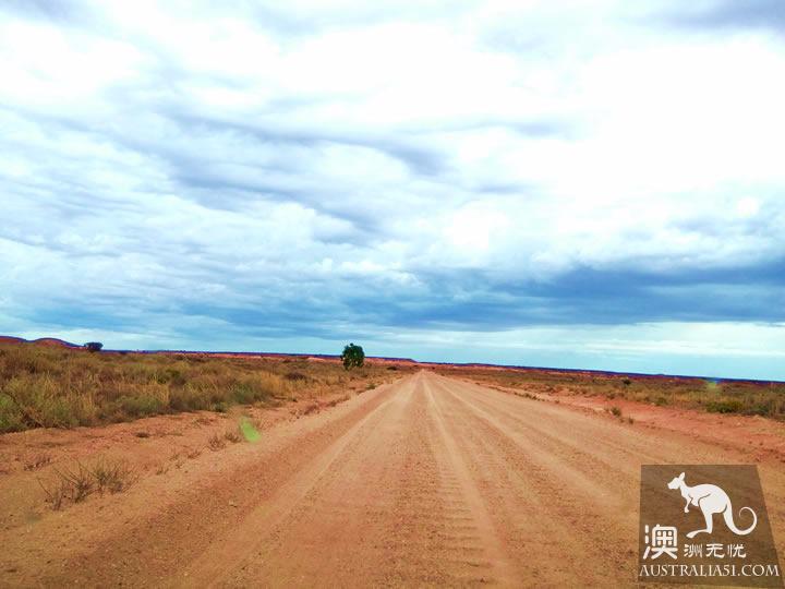 地下城市库伯佩迪(Coober Pedy)寻宝3日游