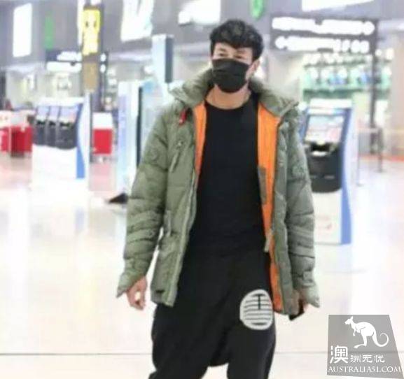 刷爆了!海外代购在机场跳楼自杀 只因被税¥16800?真相是这样的!珍惜身边的代购朋友吧...
