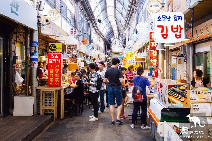 全球八大最具特色的市场，墨尔本维妈市场榜上有名，去过五个才算是旅行达人~